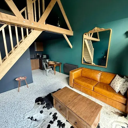Chalet *
